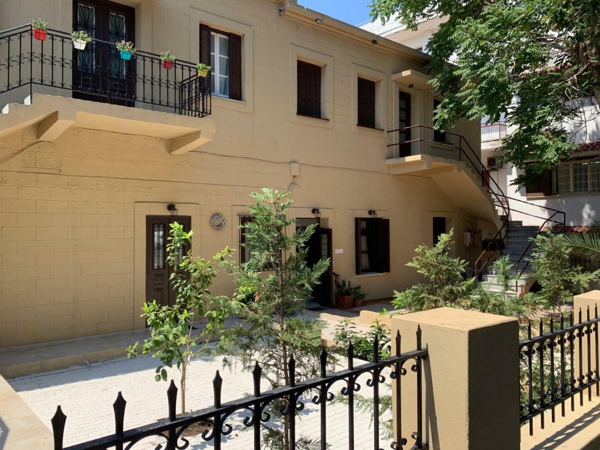 Sperveri Della Regina Villa Rhodes City