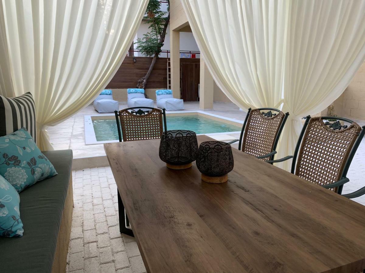 Sperveri Della Regina Villa Rhodes City